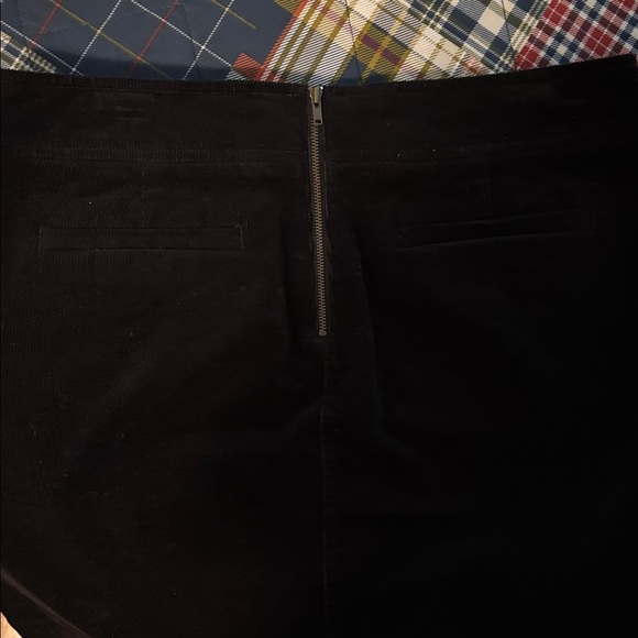 LOFT Black corduroy Mini Skirt - Picture 5 of 8